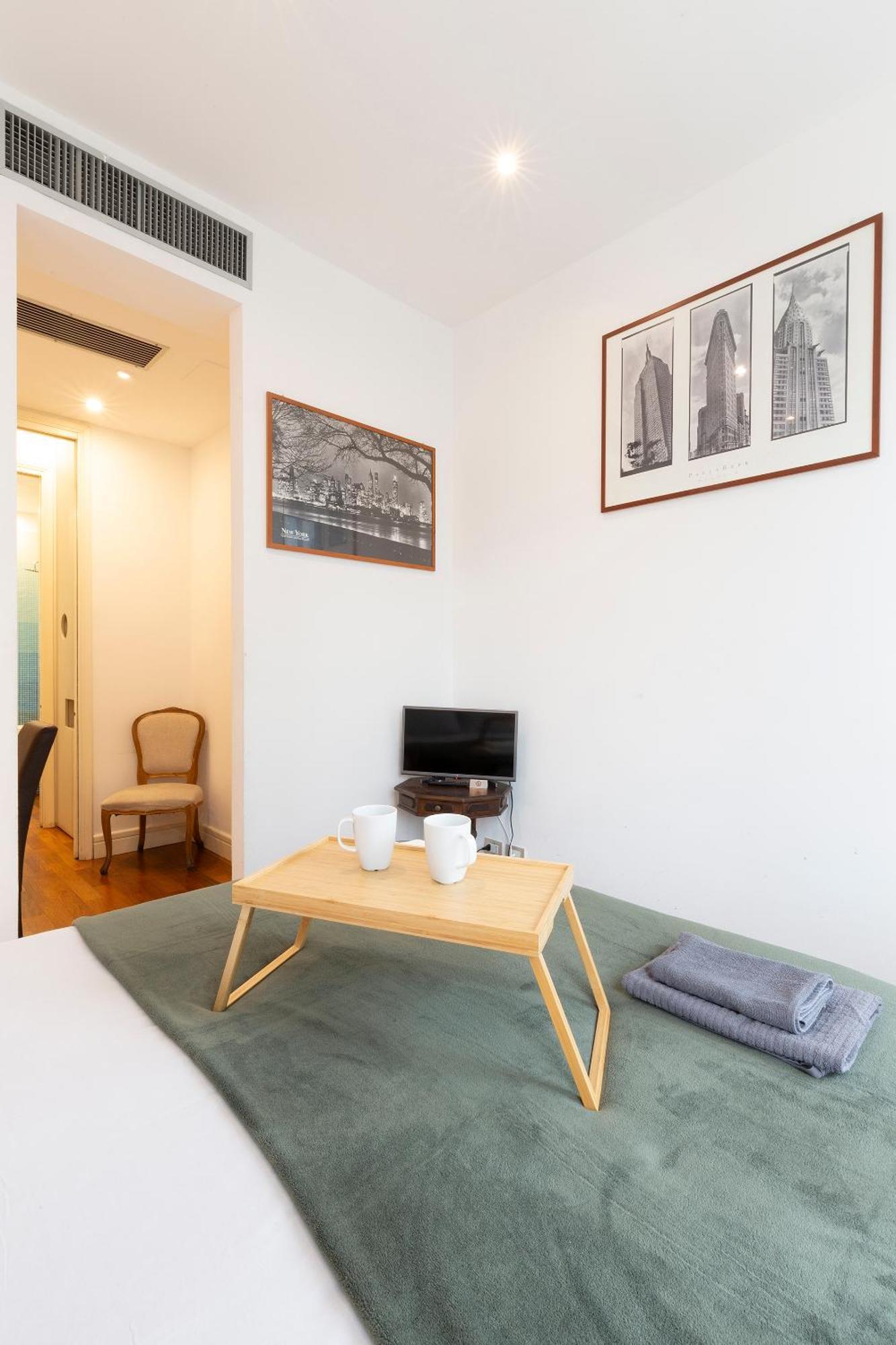Vittore Rooms & Apartment Milan Exterior photo